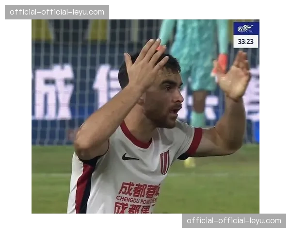 申花压哨签下巴西边缘国脚前锋,转会费据悉达800万欧元 申花压哨签下巴西边缘国脚前锋,转会费据悉达800万欧元