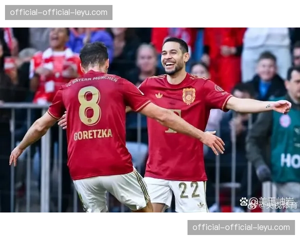 路易斯·迪亚斯世界波破门，拜仁3-3扳平比分